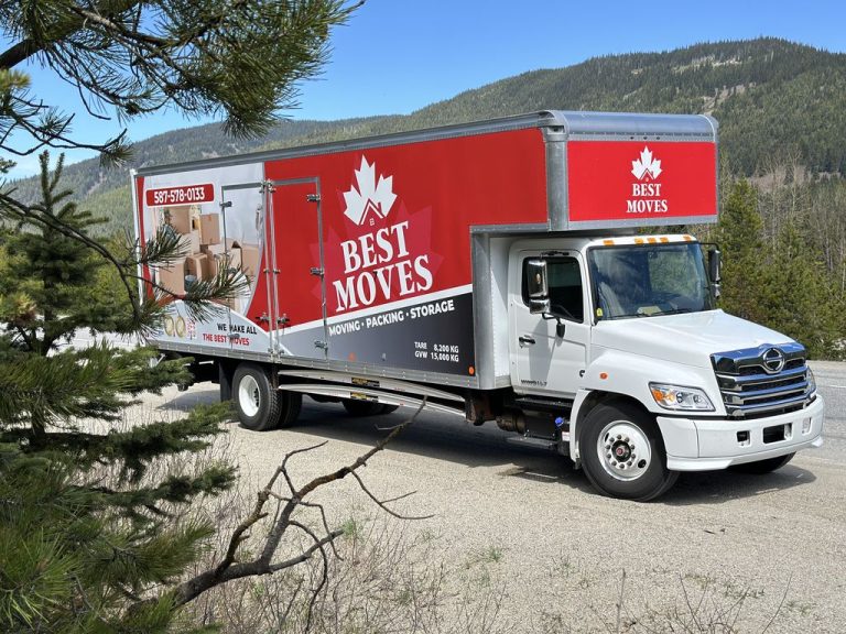Relocation services by Port Moody Movers